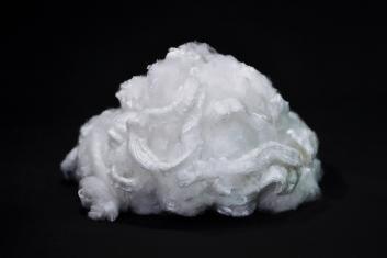 51 mm-es üreges poliészter tűzőszál